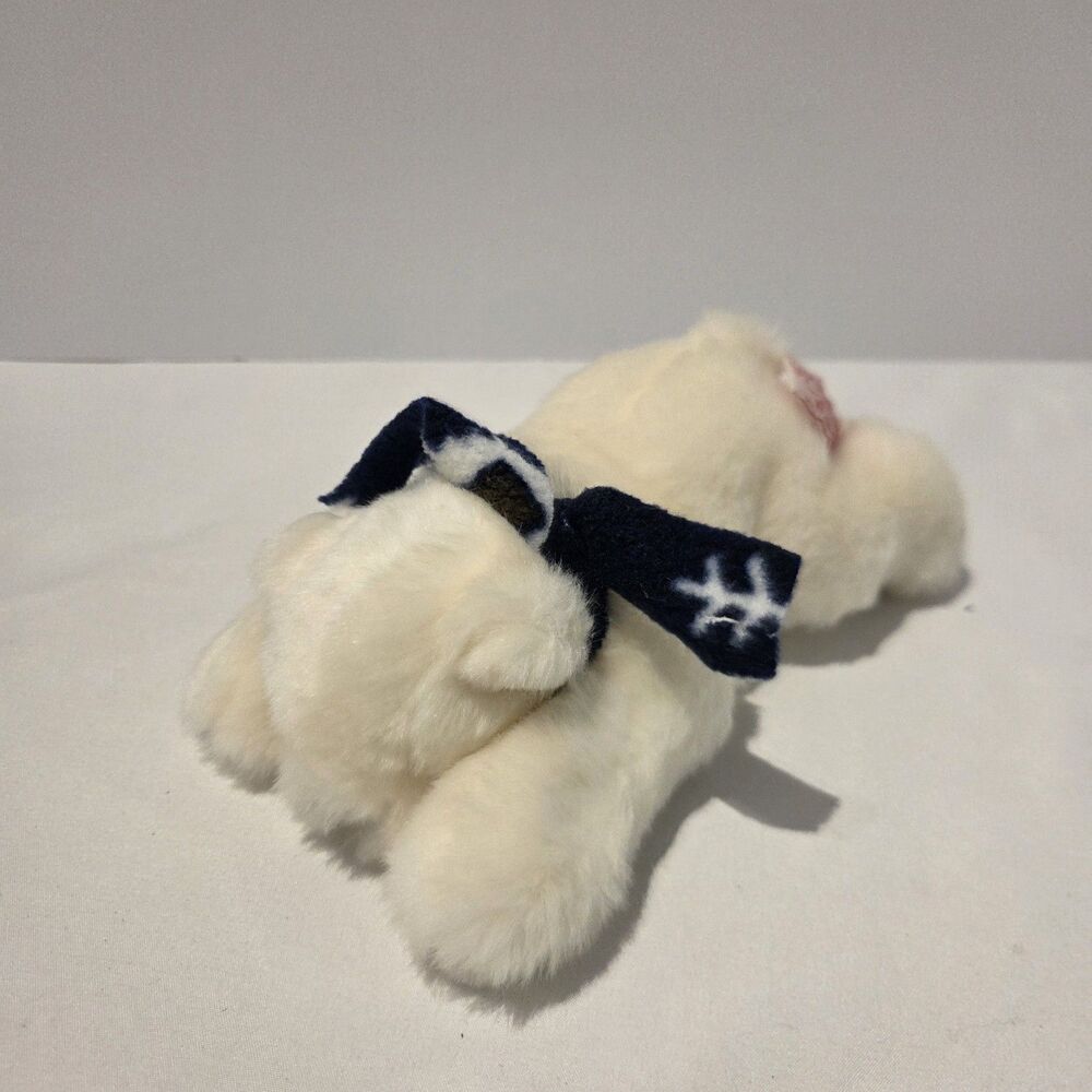 Russ Berrie Plush Winter Snow White Iceberg Polar Bear Stuffed Animal 8"